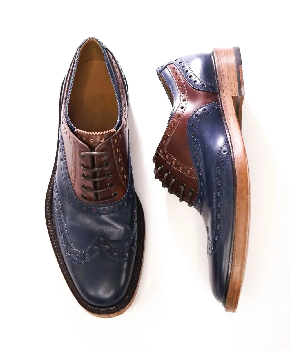 $1,250 FERRAGAMO - Navy Blue/Brown Leather Wingtip Oxfords - 9 D